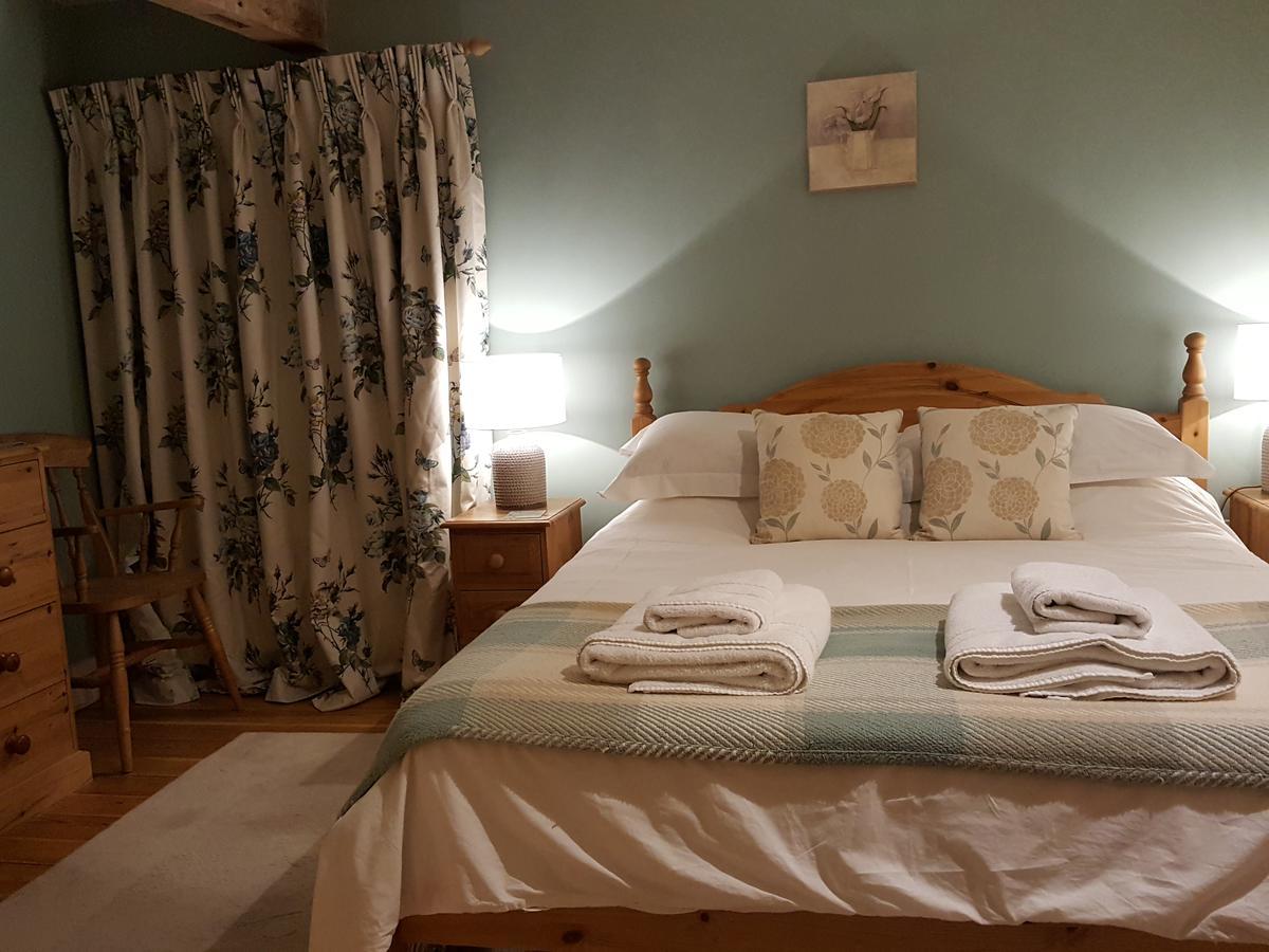 Bed and Breakfast Lockgate Dairy Чичестер Экстерьер фото